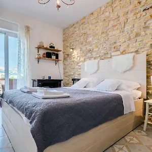 Rija Apartament