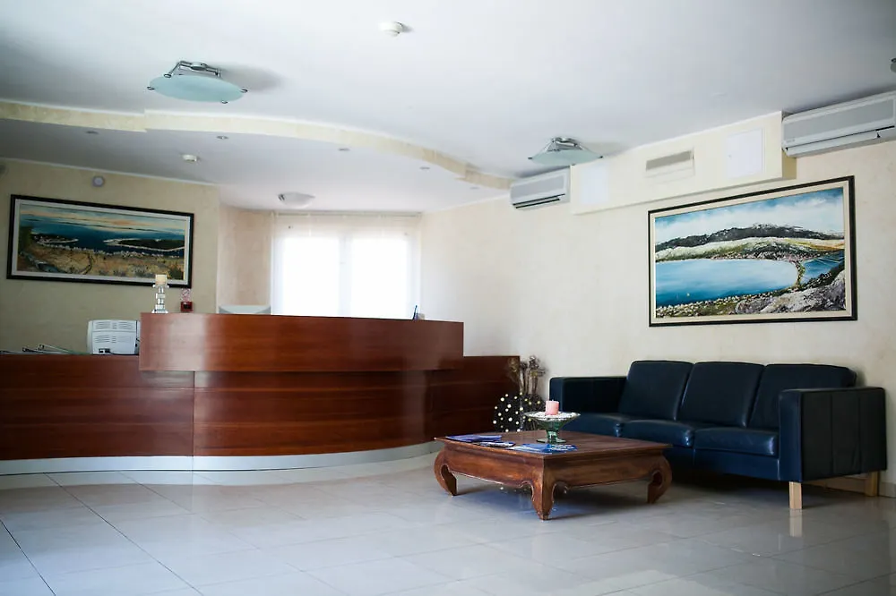 Hotel Plaza Pag Town